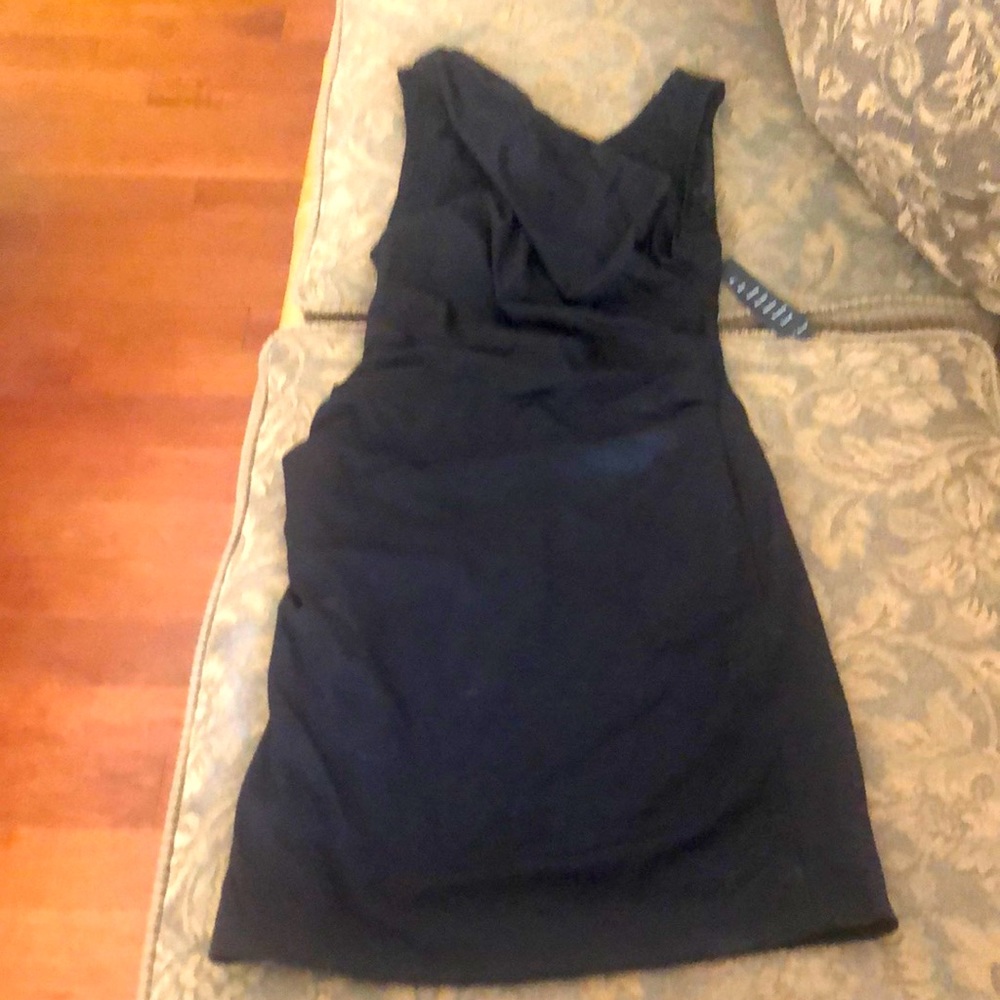2b rych. NWT. $69 flash. Friday